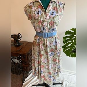 Vintage cotton dress with belt